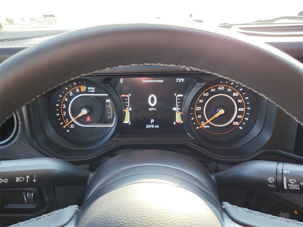 Used 2025 Jeep Gladiator Rubicon w/ Convenience Group image 23