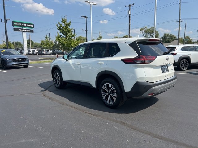 Used 2023 Nissan Rogue SV image 13