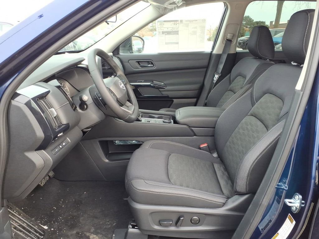 New 2026 Nissan Pathfinder SV image 26