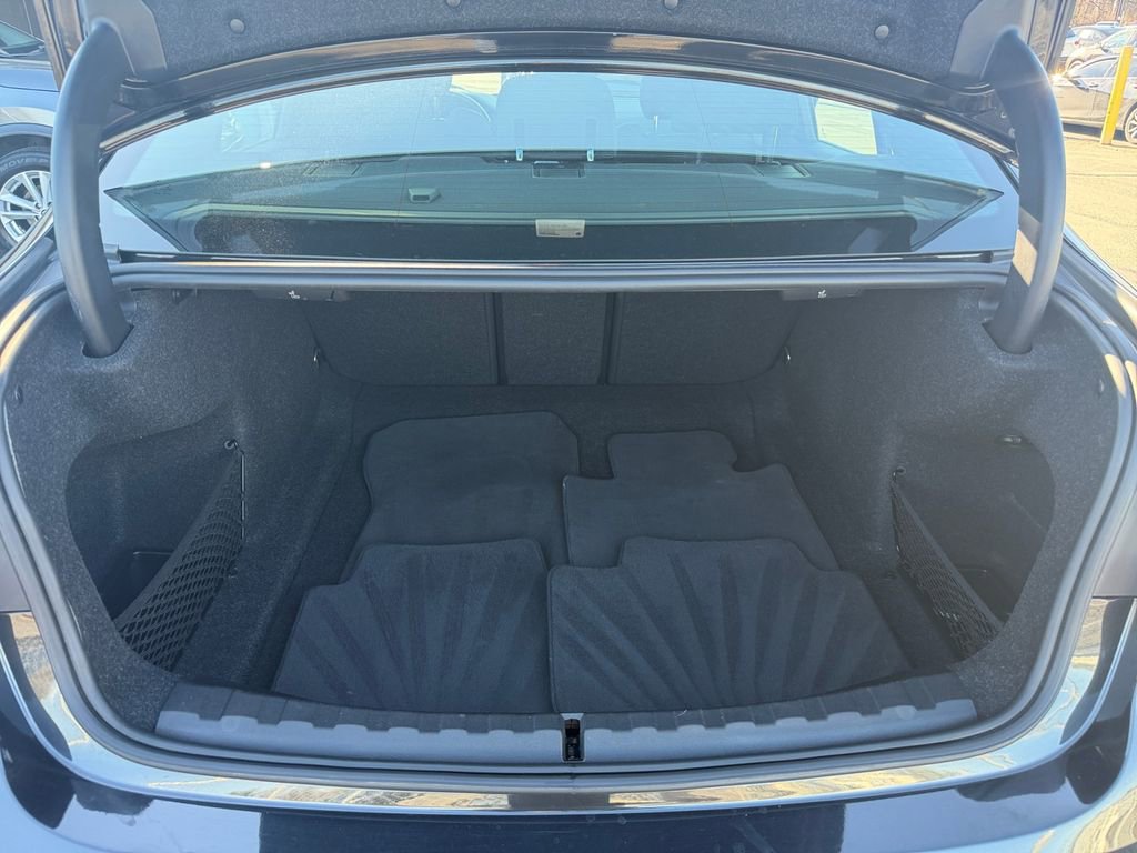 Used 2021 BMW 330i xDrive Sedan w/ Convenience Package image 30