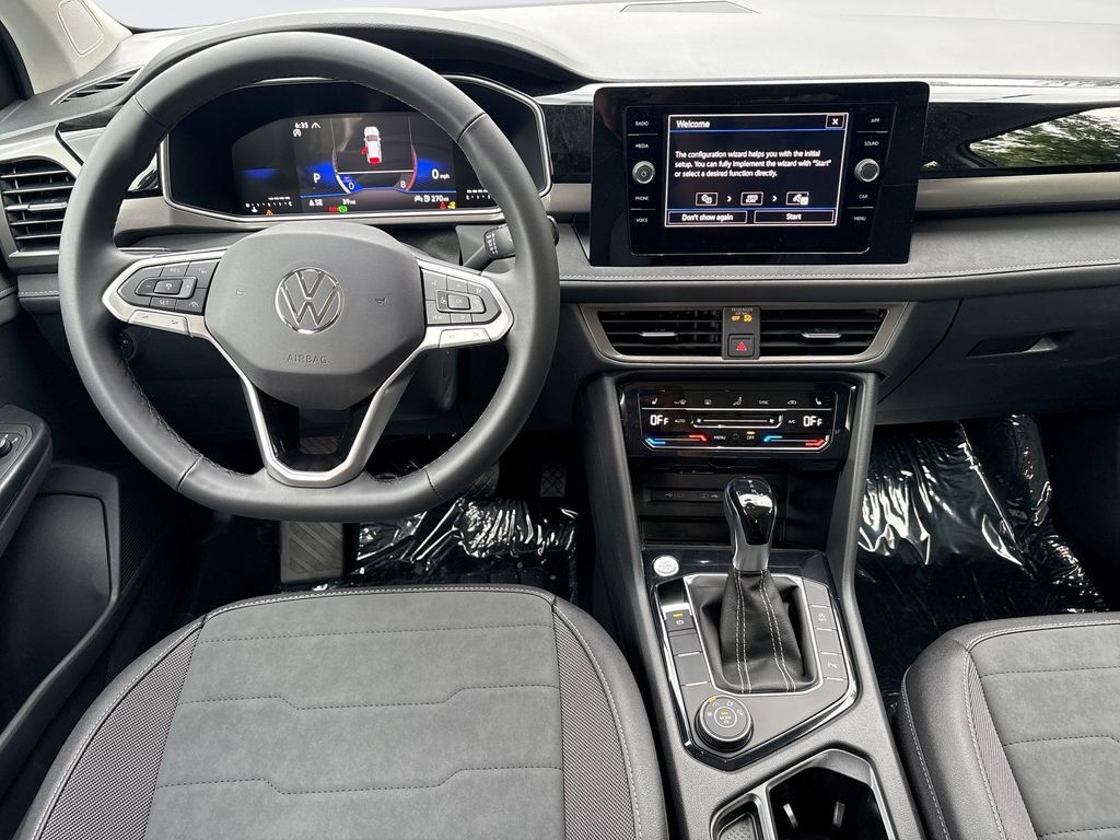 New 2026 Volkswagen Taos SE AWD/4WD image 22