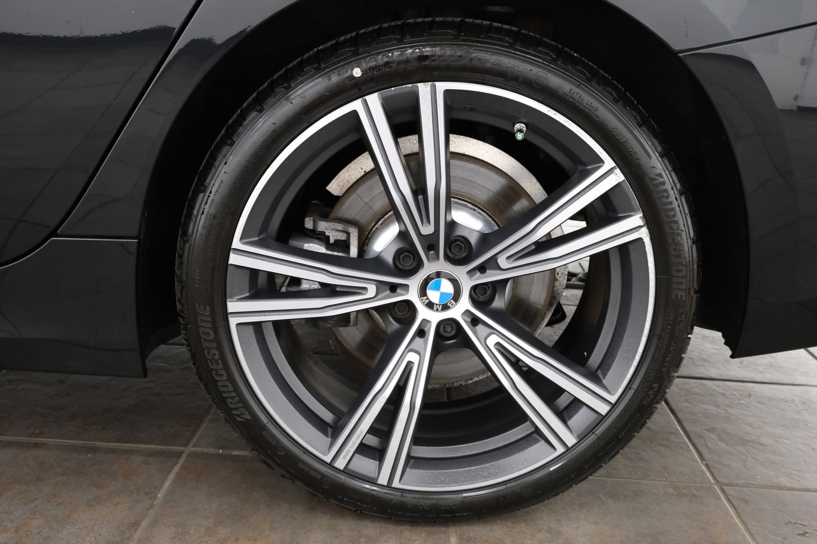 Used 2024 BMW 330i xDrive Sedan w/ Convenience Package AWD/4WD image 35