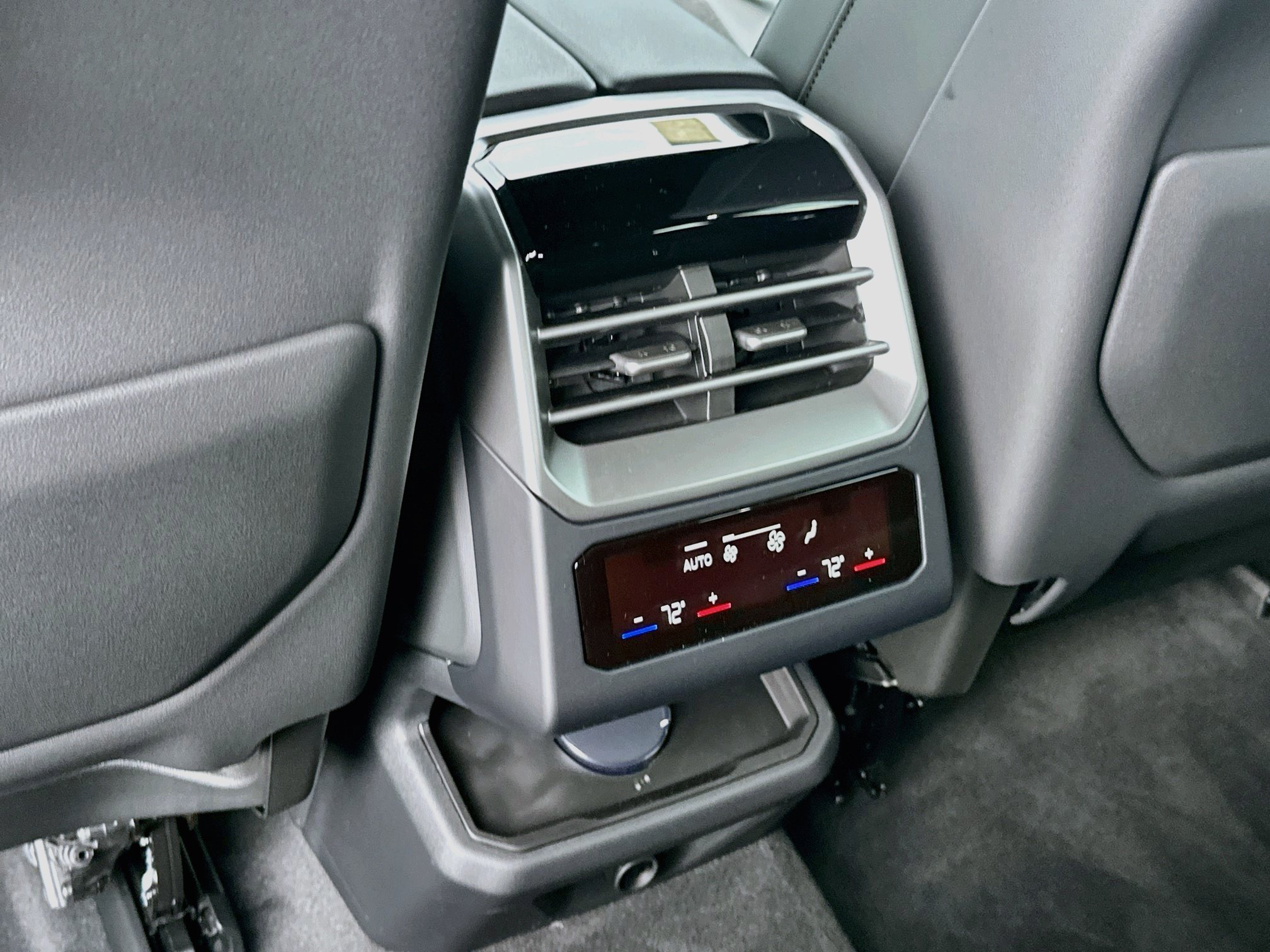 New 2027 BMW X5 xDrive40i AWD/4WD image 17