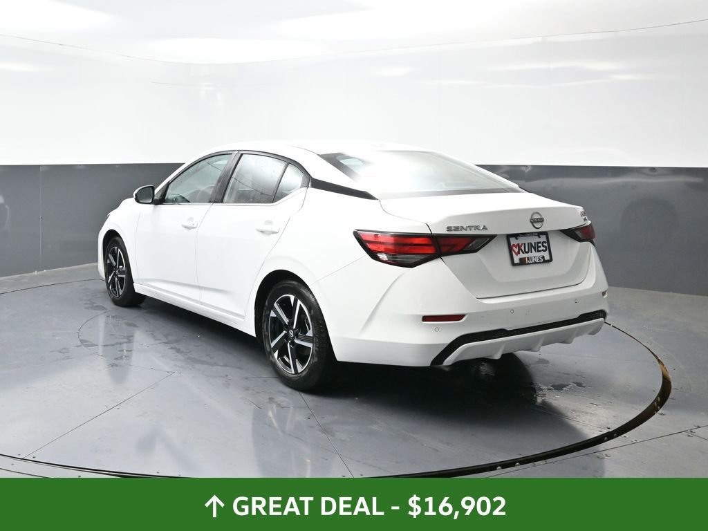 Used 2024 Nissan Sentra SV image 11