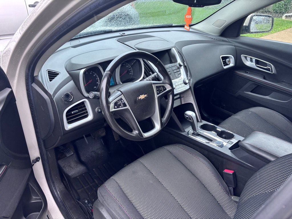 Used 2015 Chevrolet Equinox LT w/ Driver Convenience Package AWD/4WD image 14