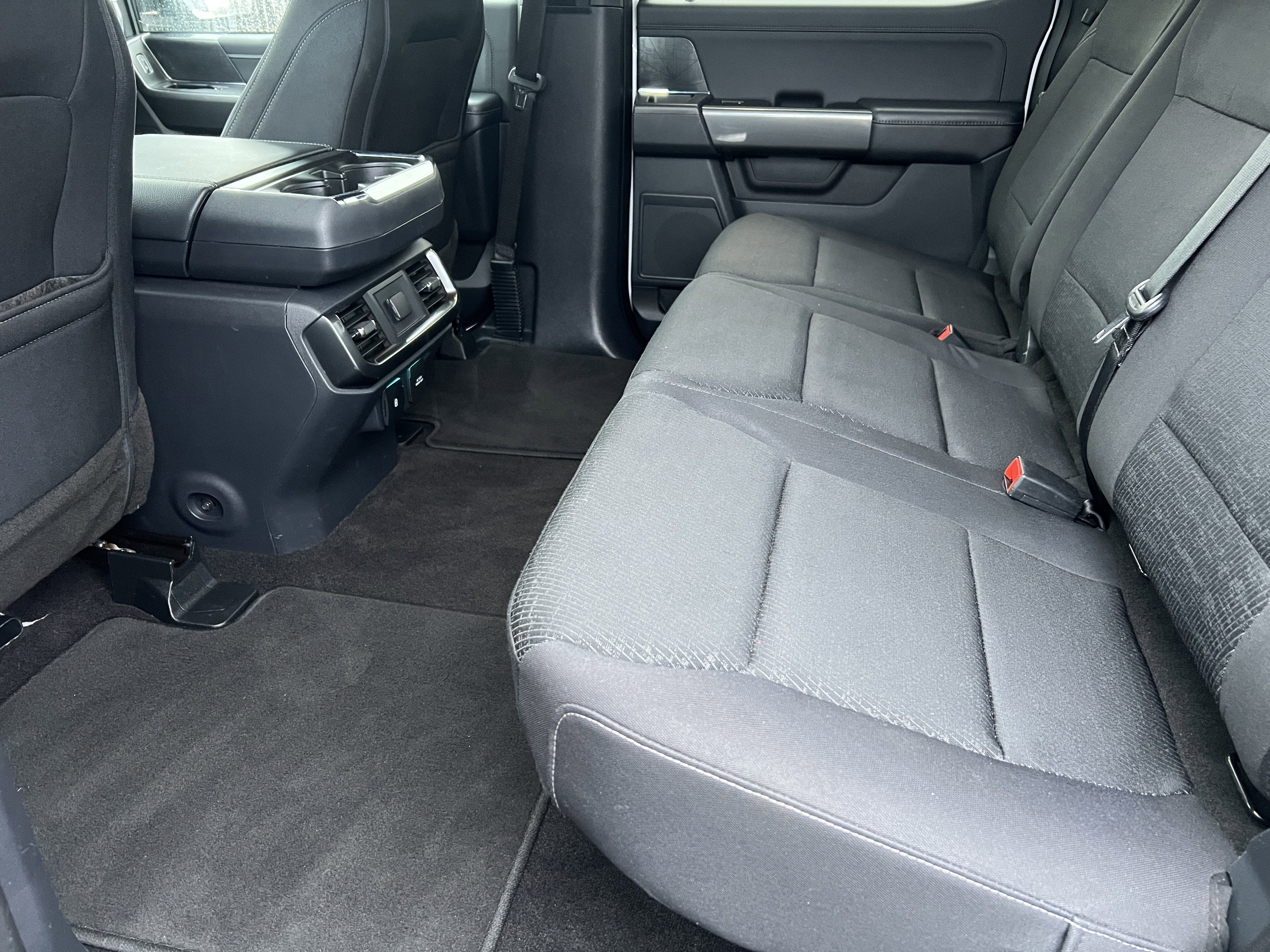 Used 2022 Ford F150 XLT w/ Equipment Group 302A High image 17