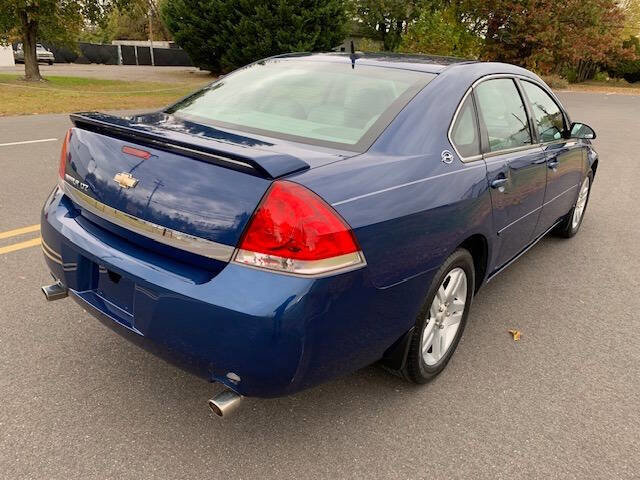 Used 2006 Chevrolet Impala LTZ image 12
