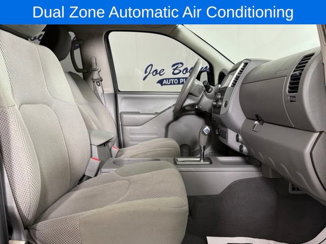 Used 2019 Nissan Frontier SV w/ Value Truck Package AWD/4WD image 16