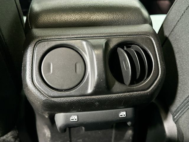 Used 2020 Jeep Gladiator Sport w/ Quick Order Package 24S image 26