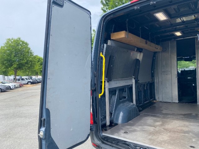 Used 2019 Mercedes-Benz Sprinter 144 image 6