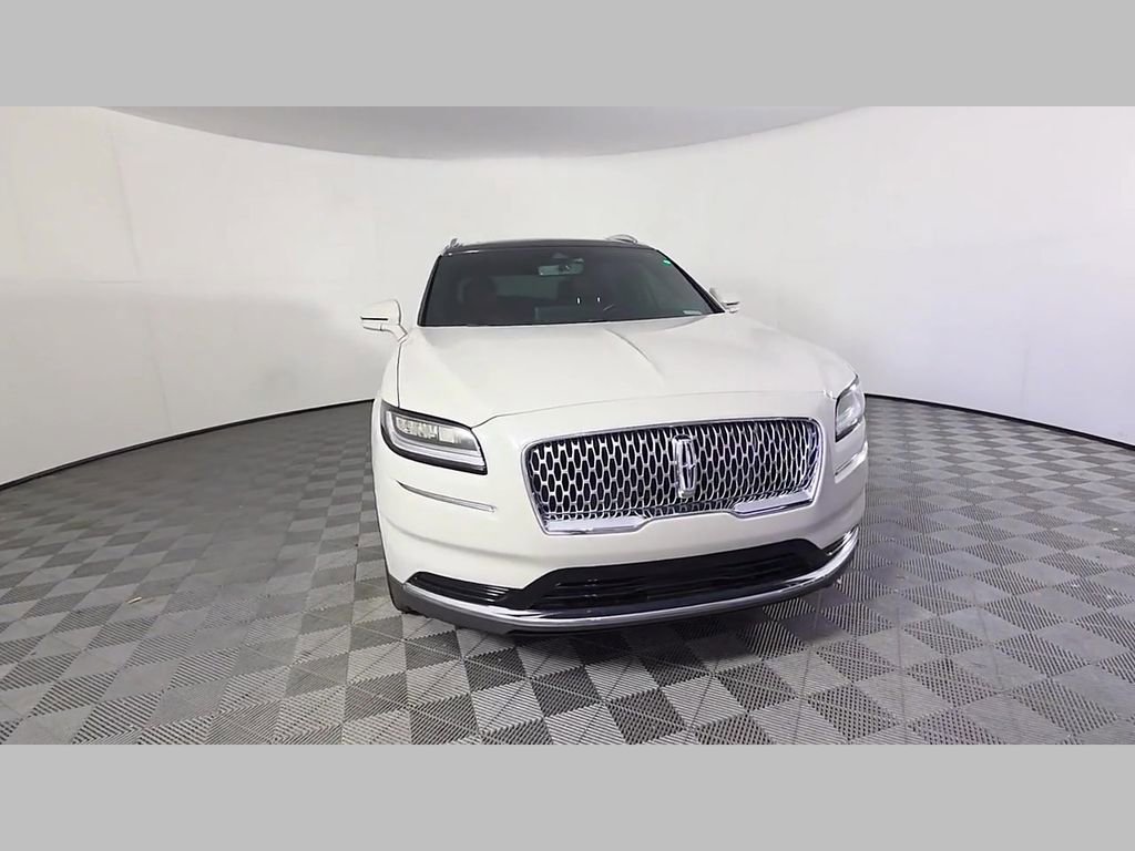 Used 2022 Lincoln Nautilus Reserve w/ Luxury Package image 51