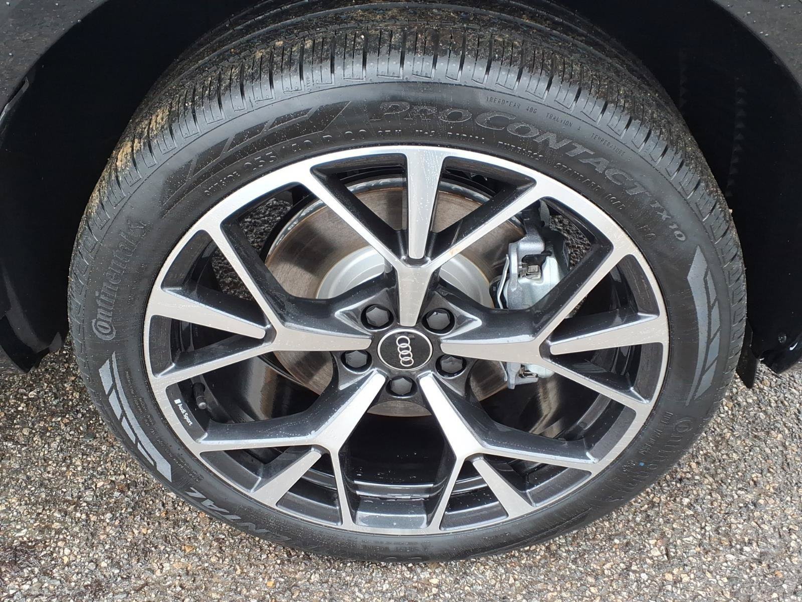 New 2026 Audi Q3 quattro 2.0T AWD/4WD image 5