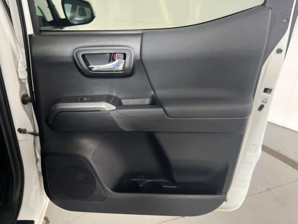 Used 2019 Toyota Tacoma TRD Pro AWD/4WD image 28