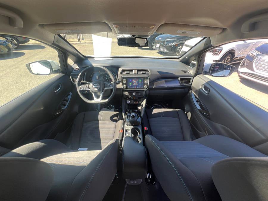 Used 2024 Nissan Leaf SV Plus image 21