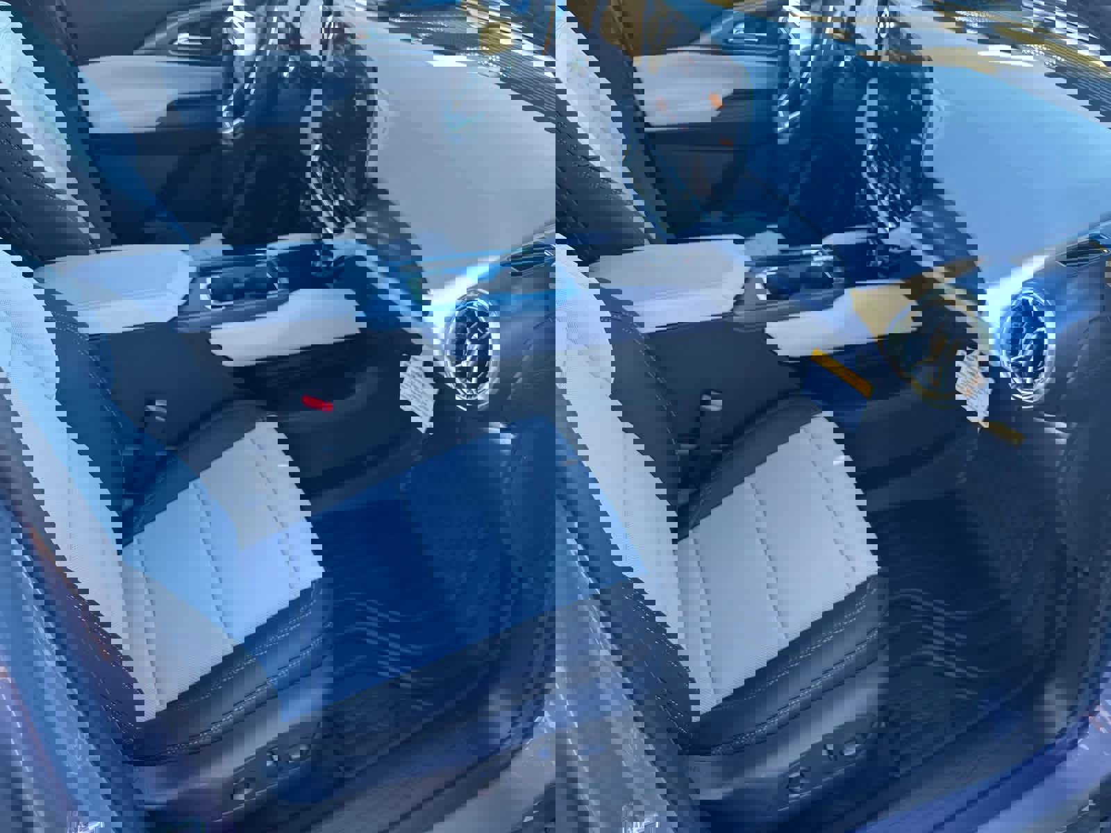 New 2026 Chevrolet Equinox EV LT w/ Convenience Package II image 15