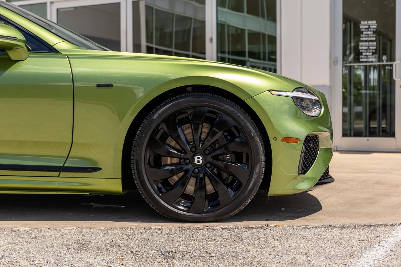 Certified 2025 Bentley Continental GTC AWD/4WD image 10