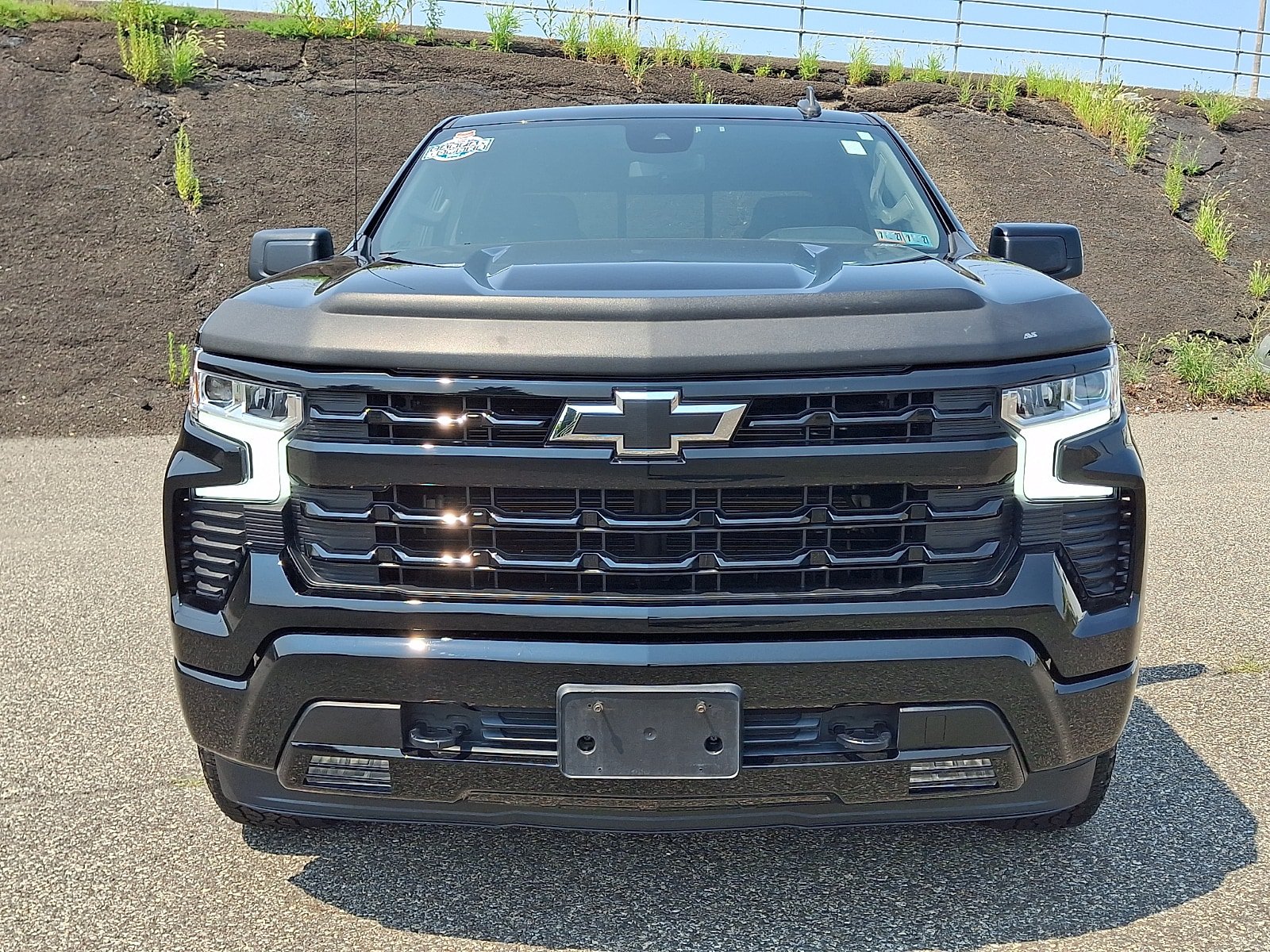 Used 2022 Chevrolet Silverado 1500 RST w/ All Star Edition Plus AWD/4WD image 2