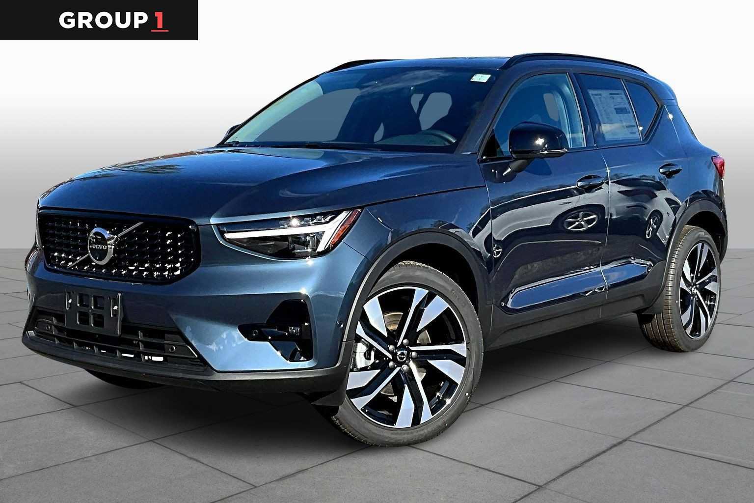 New 2026 Volvo XC40 B5 Ultra w/ Protection Package Premier AWD/4WD image 1