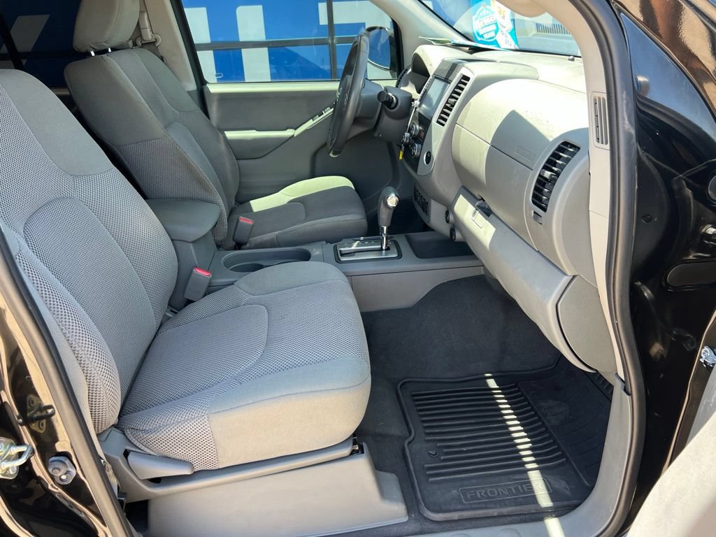 Used 2019 Nissan Frontier SV w/ Value Truck Package RWD image 13