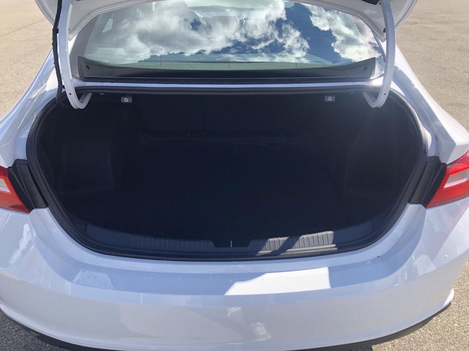 Used 2023 Chevrolet Malibu LT FWD image 6