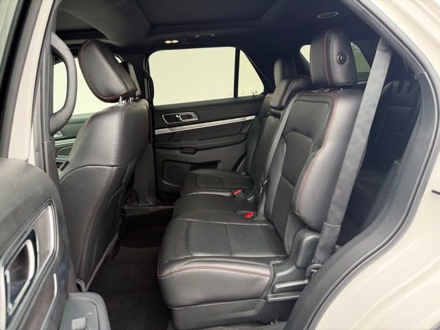 Used 2019 Ford Explorer Sport w/ Equipment Group 401A AWD/4WD image 11