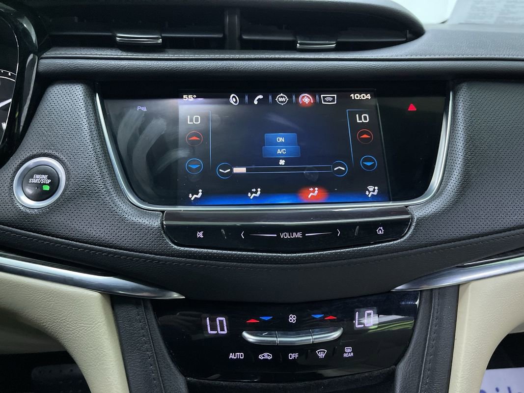 Used 2019 Cadillac XT5 FWD image 23