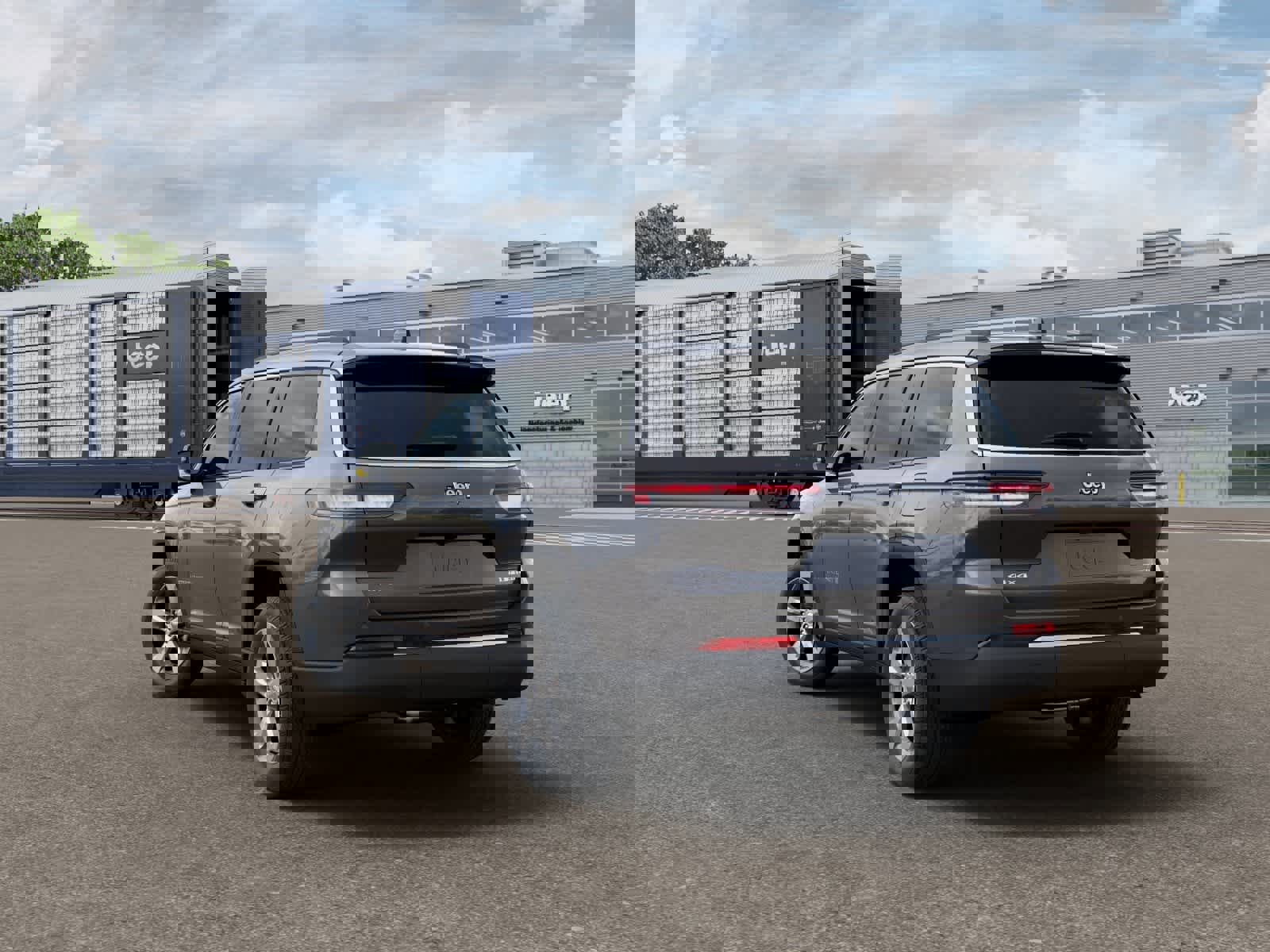 New 2026 Jeep Grand Cherokee L Limited image 3