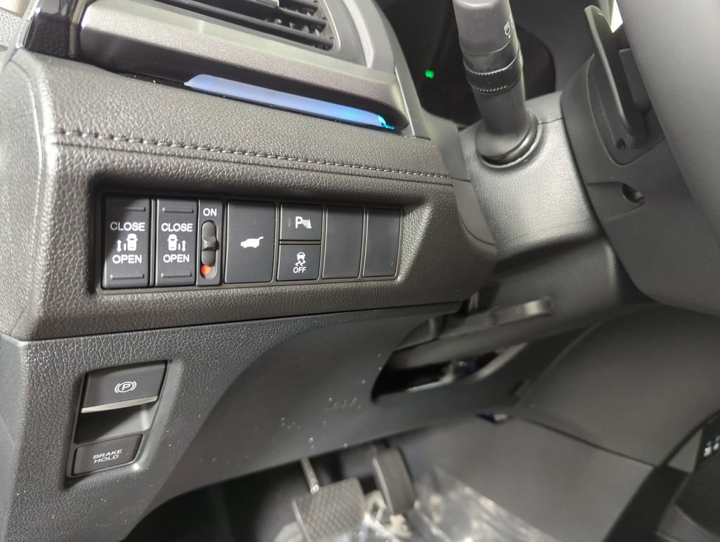 New 2026 Honda Odyssey Touring image 23