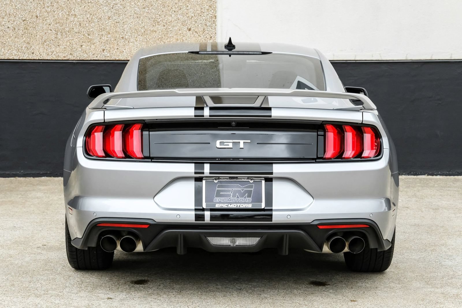 Used 2022 Ford Mustang GT RWD image 14