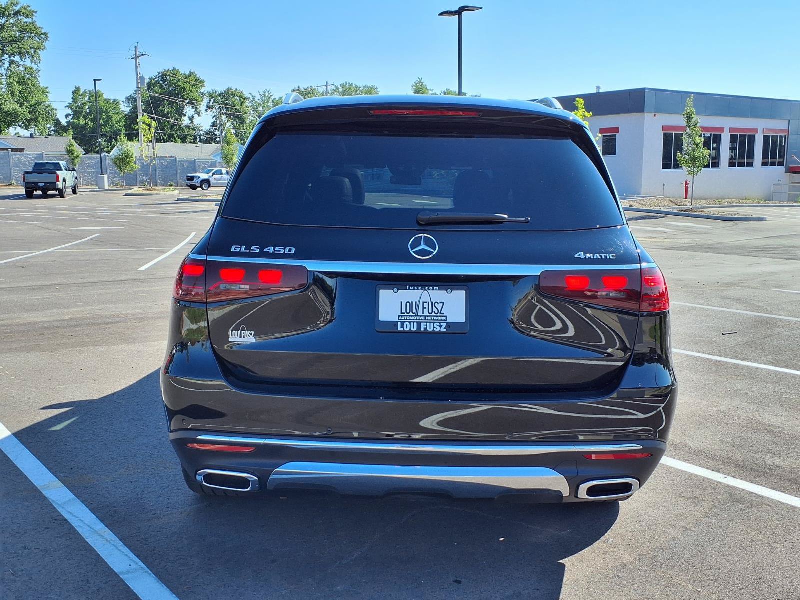 Used 2025 Mercedes-Benz GLS 450 4MATIC image 30