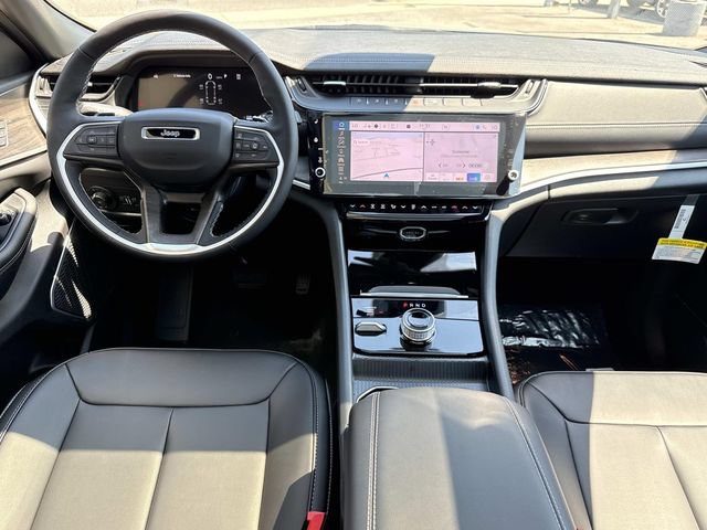 New 2026 Jeep Grand Cherokee L Limited AWD/4WD image 3