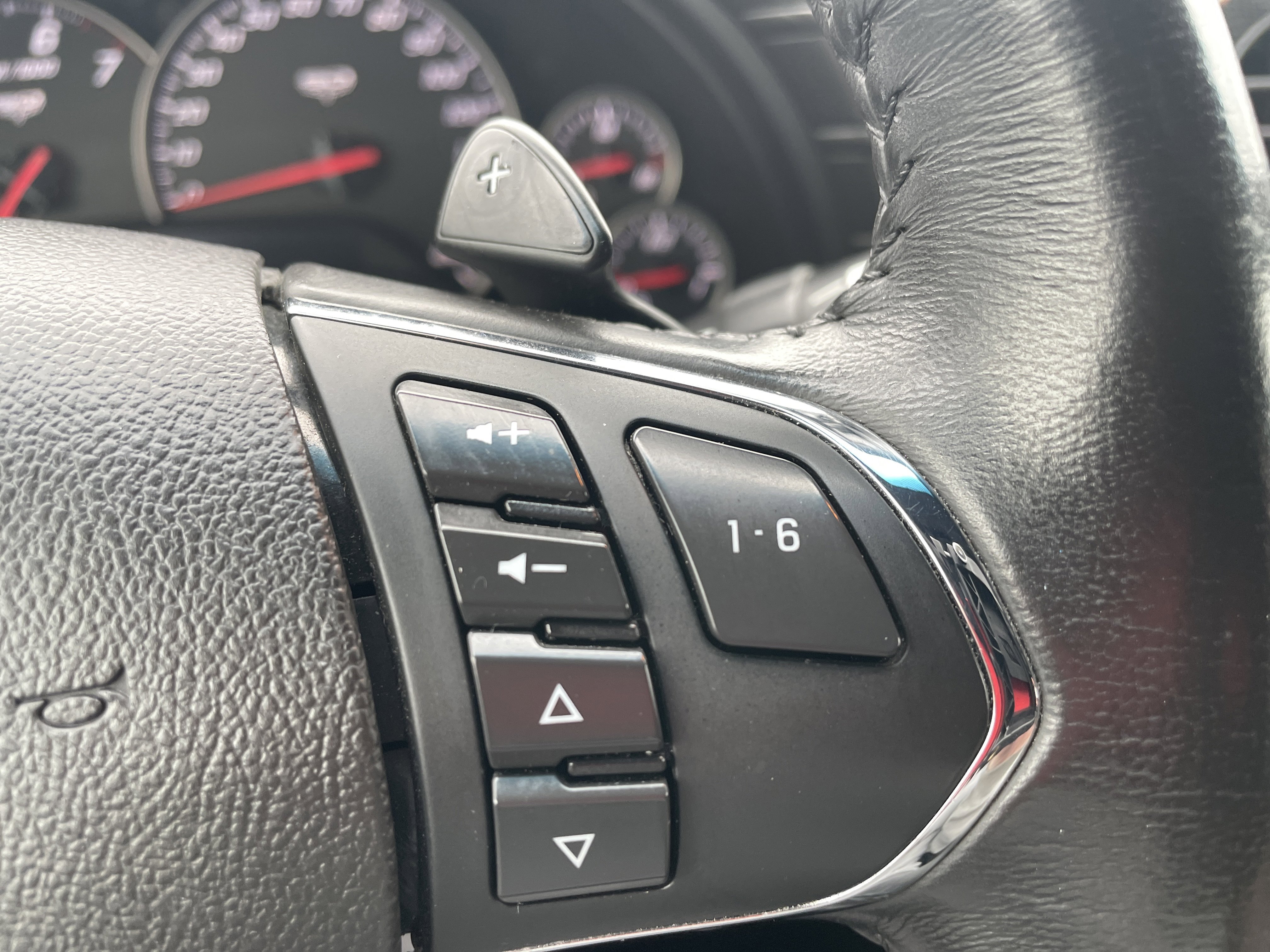 Used 2013 Chevrolet Corvette Convertible image 32