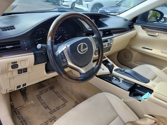 Used 2014 Lexus ES 350 350 w/ Luxury Package image 9