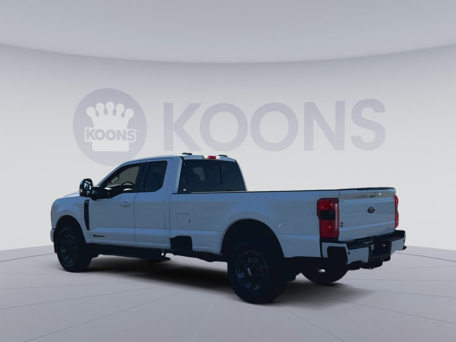 Used 2023 Ford F350 Lariat w/ Sport Appearance Package image 8