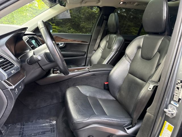 Used 2019 Volvo XC90 T6 Momentum AWD/4WD image 10