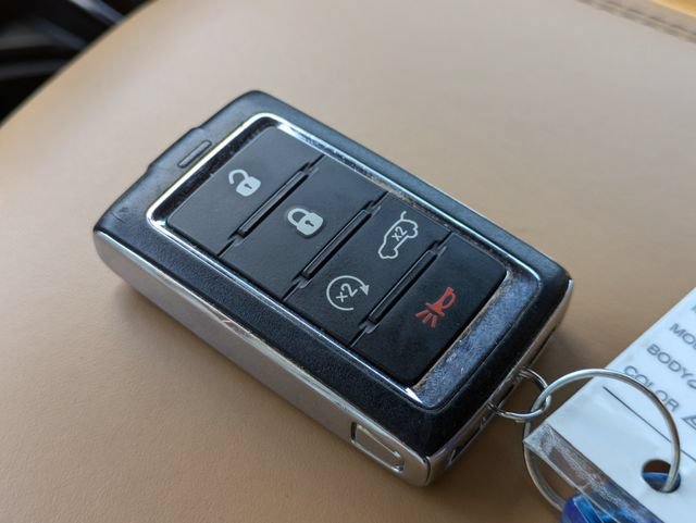 Used 2023 Jeep Grand Cherokee Summit w/ Advanced Protech Group IV AWD/4WD image 36