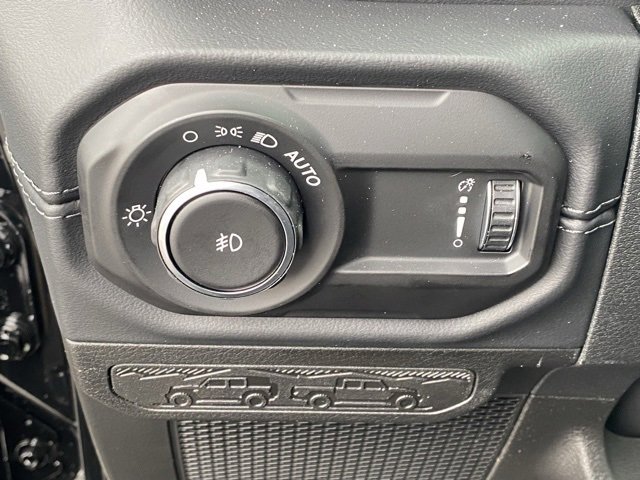 New 2026 Jeep Wrangler Sahara image 28