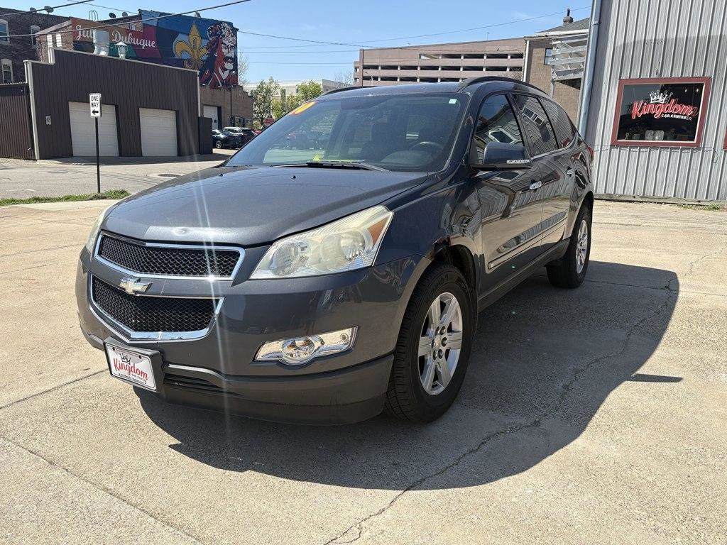 Used 2010 Chevrolet Traverse LT FWD image 3