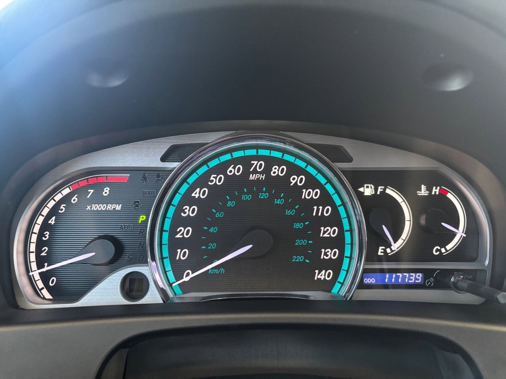 Used 2011 Toyota Venza FWD image 12