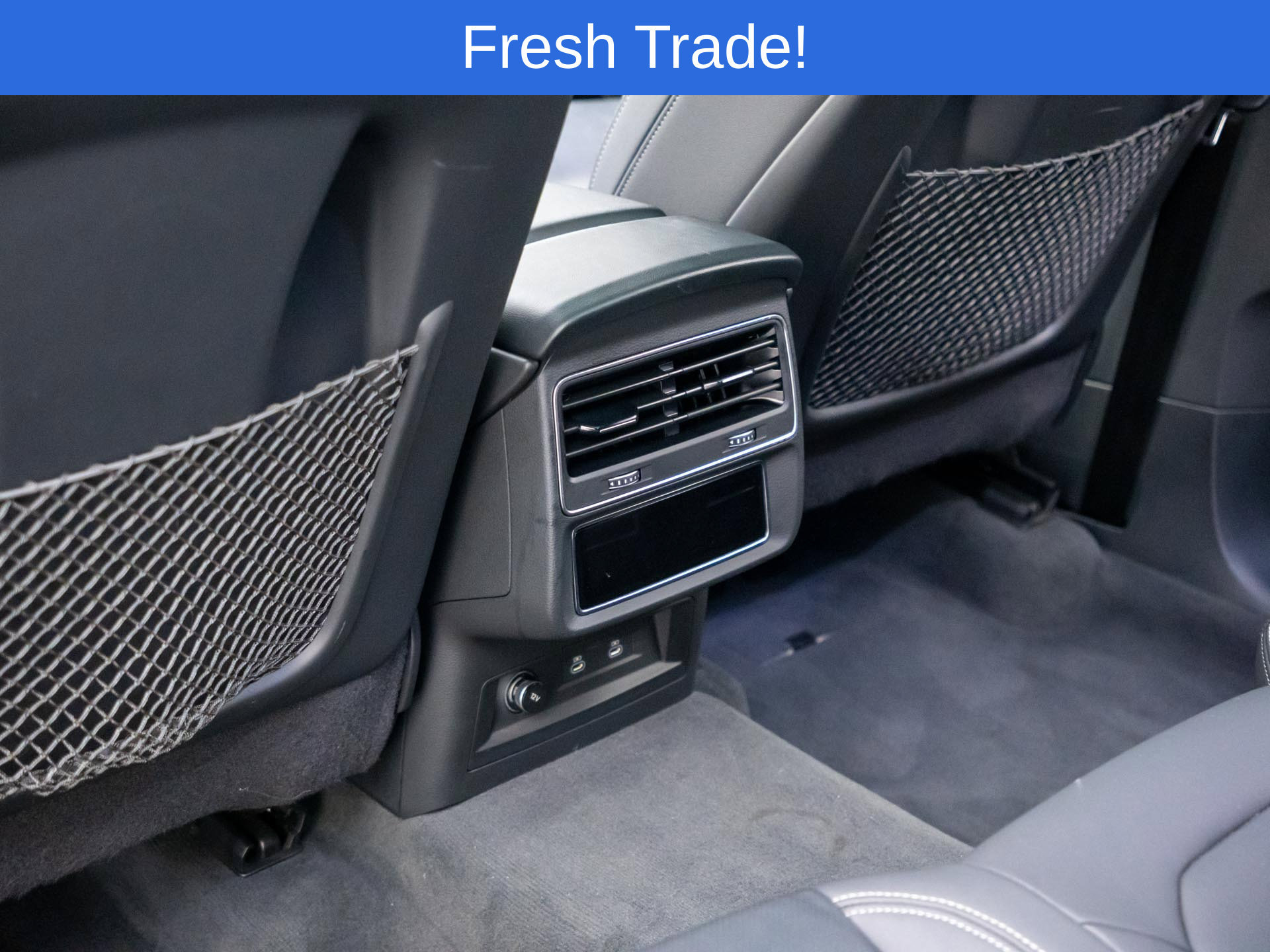 Used 2022 Audi Q8 Prestige w/ Prestige Package AWD/4WD image 17