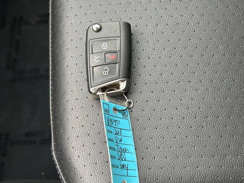 Used 2019 Volkswagen Tiguan SE AWD/4WD image 43