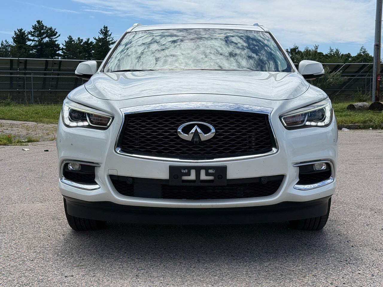 Used 2019 INFINITI QX60 Luxe w/ Essential Package AWD/4WD image 8