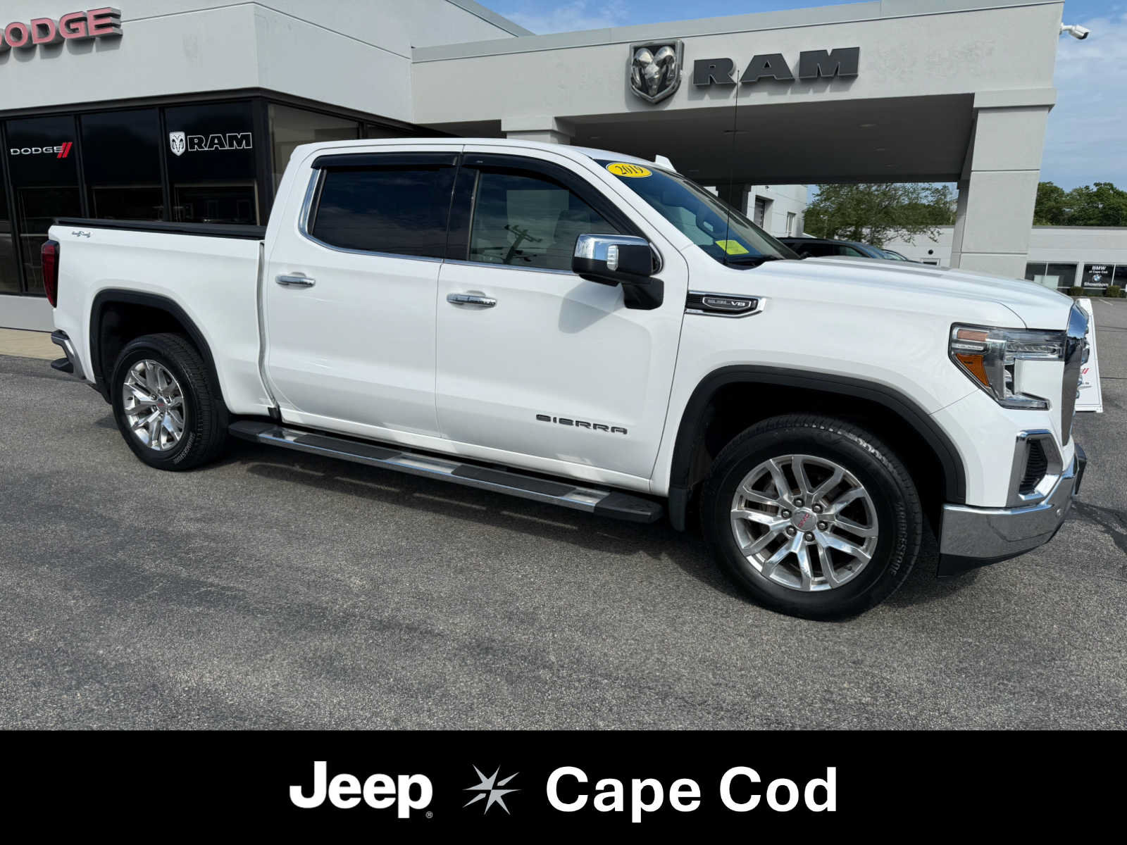 Used 2019 GMC Sierra 1500 SLT w/ SLT Premium Plus Package AWD/4WD image 1