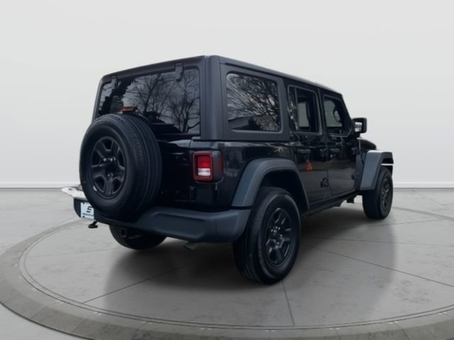 Used 2023 Jeep Wrangler Sport image 5