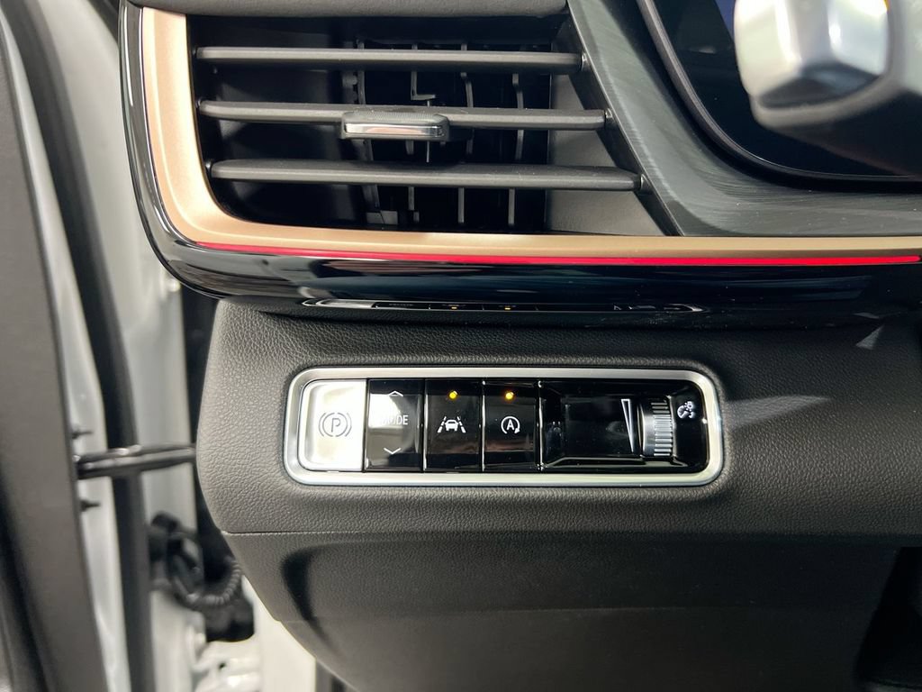 New 2026 Buick Envision Sport Touring AWD/4WD image 14
