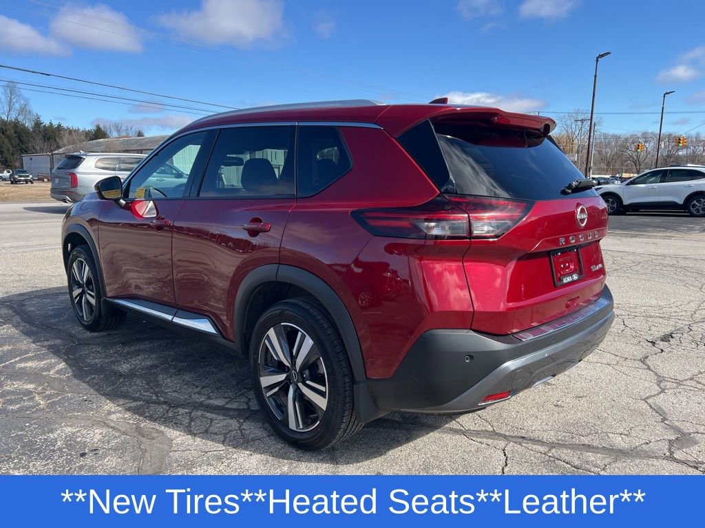 Used 2023 Nissan Rogue SL w/ SL Premium Package image 43