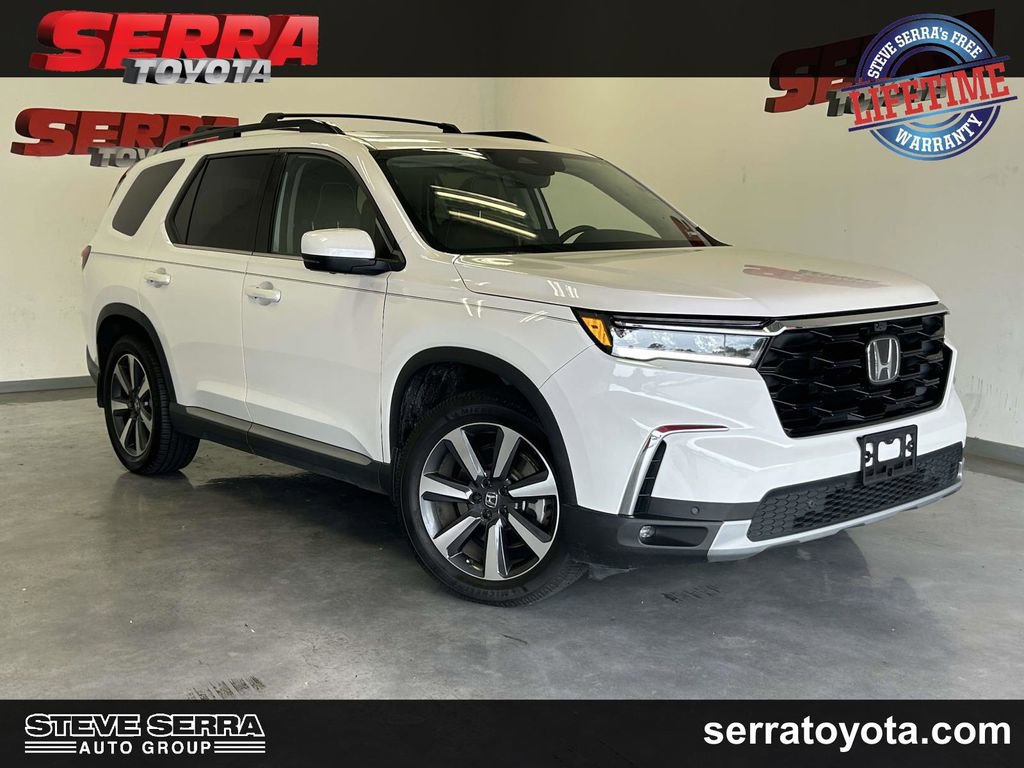 Used 2023 Honda Pilot Elite image 1