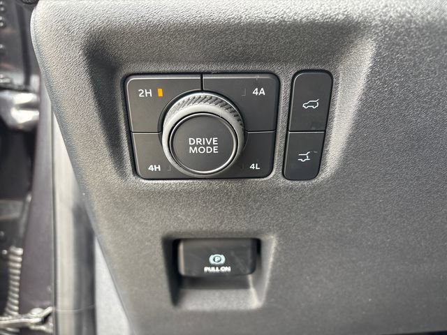 Certified 2025 Ford Expedition Max Active image 27