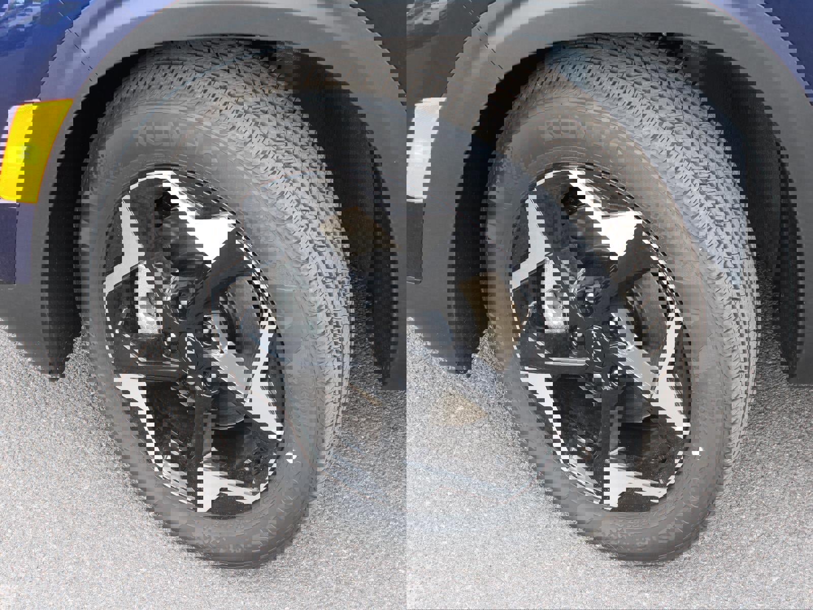 New 2026 Kia Seltos EX image 8