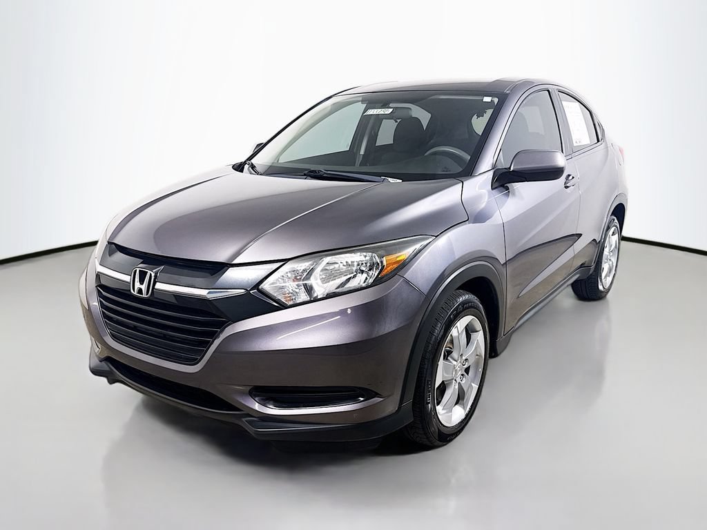 Used 2017 Honda HR-V LX image 3